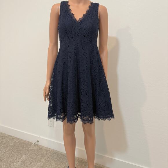 Soprano small lace overlay v neck fit and flare dress D4 2418 - Picture 12 of 13